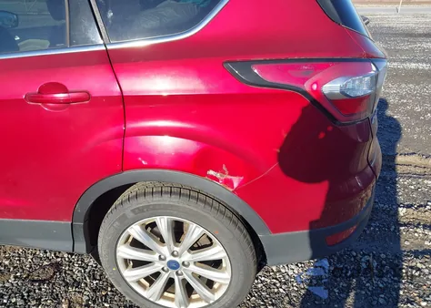 2017 Ford Escape Titanium из США, поврежденный, VIN 1FMCU9JDXHUD56396